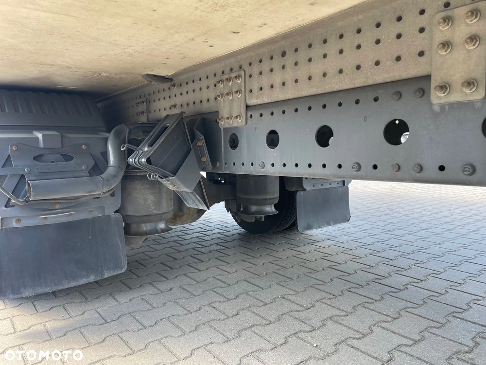 Mercedes-Benz ATEGO 818, IZOTERMA OGRZEWANA! - 9