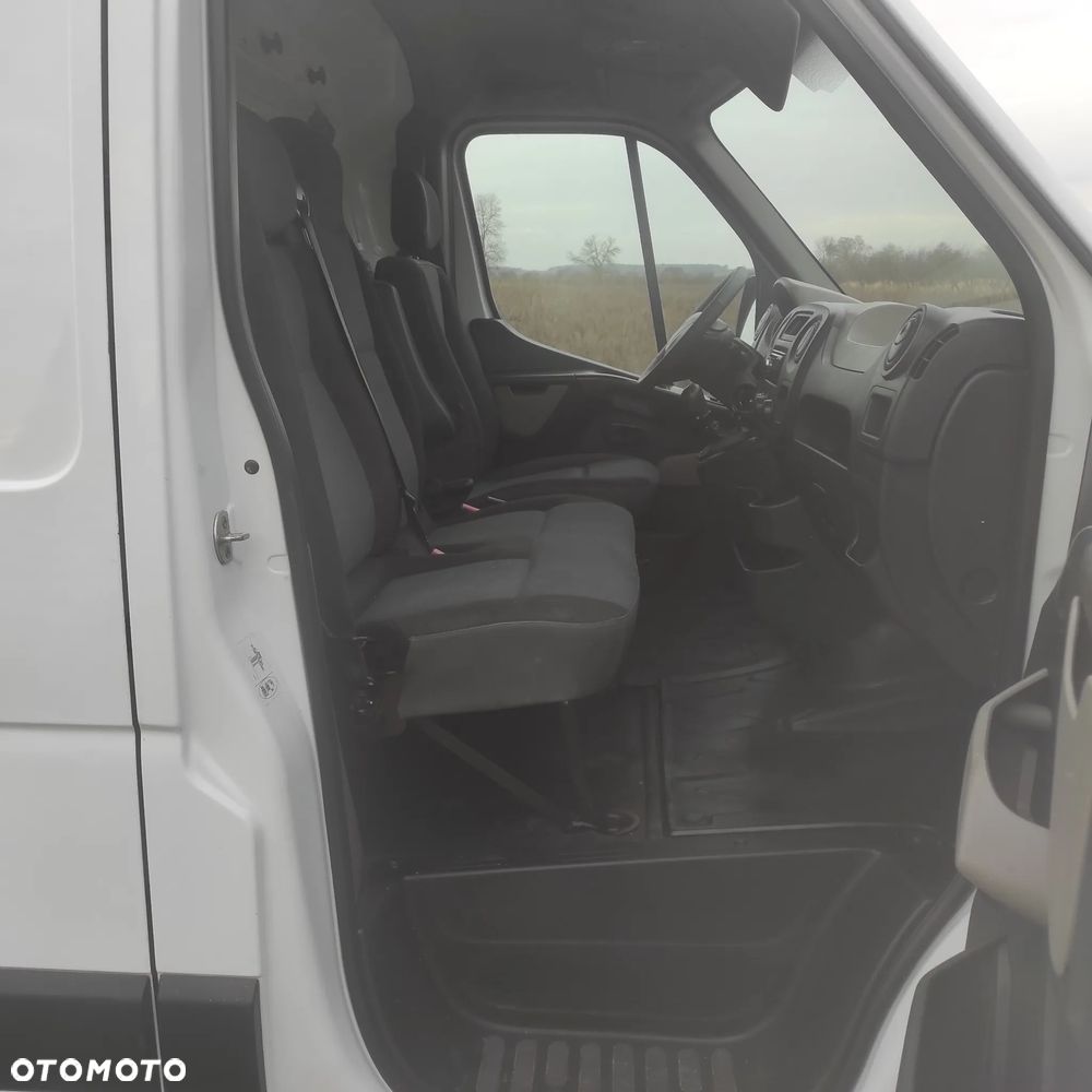 Renault Master - 13