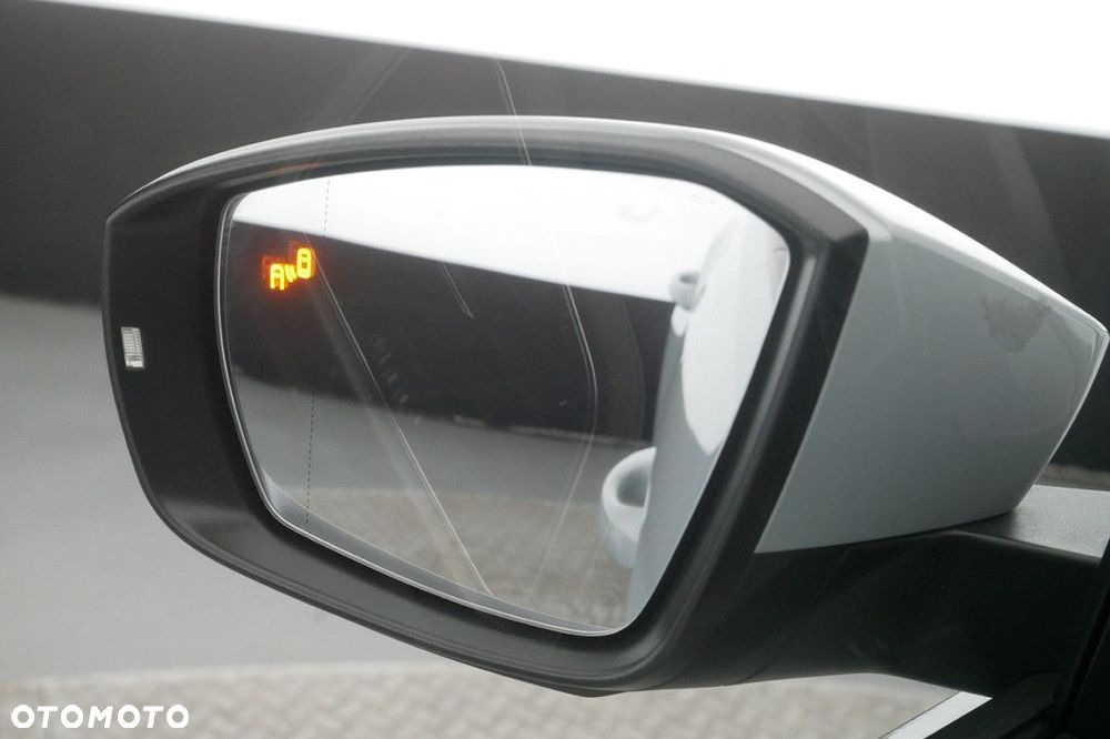 Volkswagen T-Roc 1.5 TSI ACT Advance DSG - 25