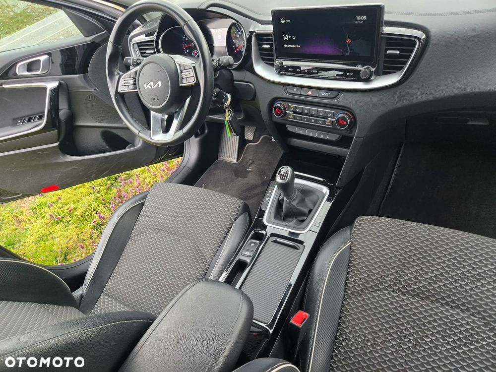 Kia XCeed 1.5 T-GDI OPF XDITION - 20