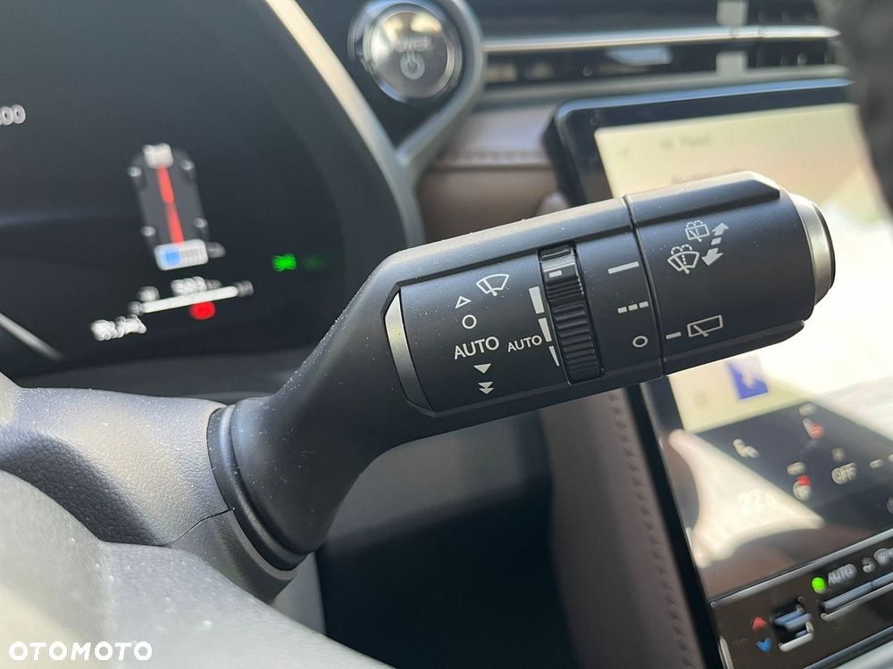 Lexus LBX 1.5 Hybrid Elegant - 28