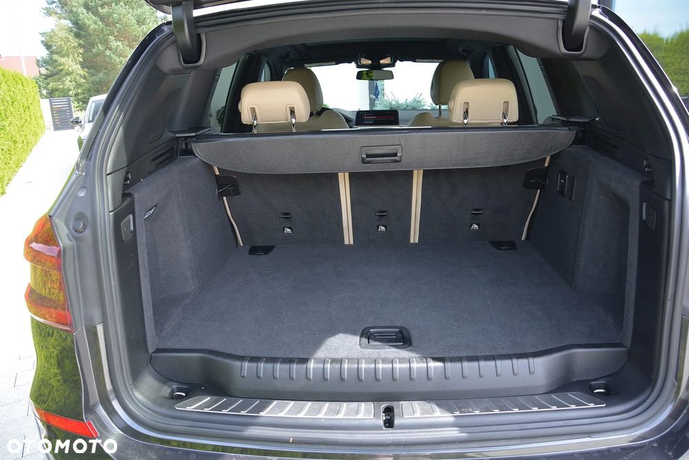 BMW X3 - 16