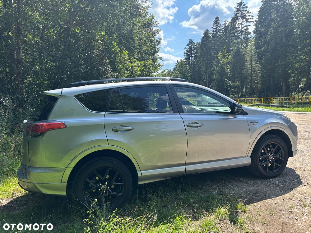 Toyota RAV4 Hybrid Selection 4x4 - 5