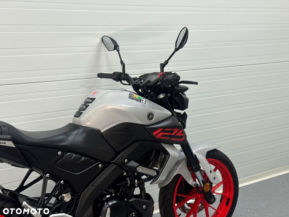 Yamaha MT - 6