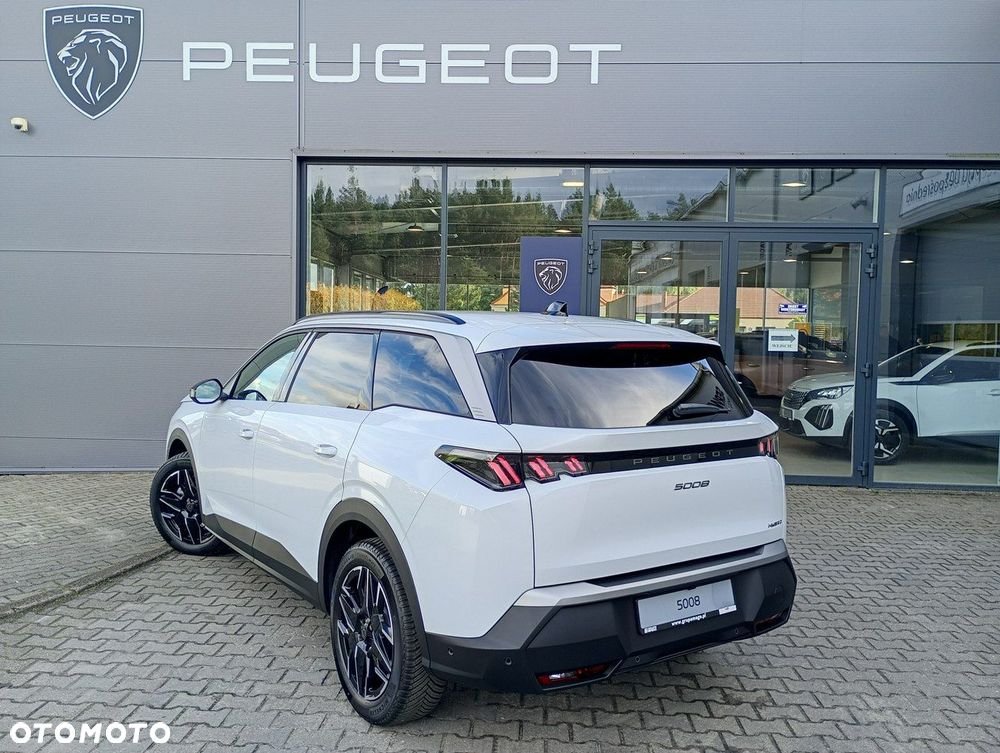 Peugeot 5008 - 5