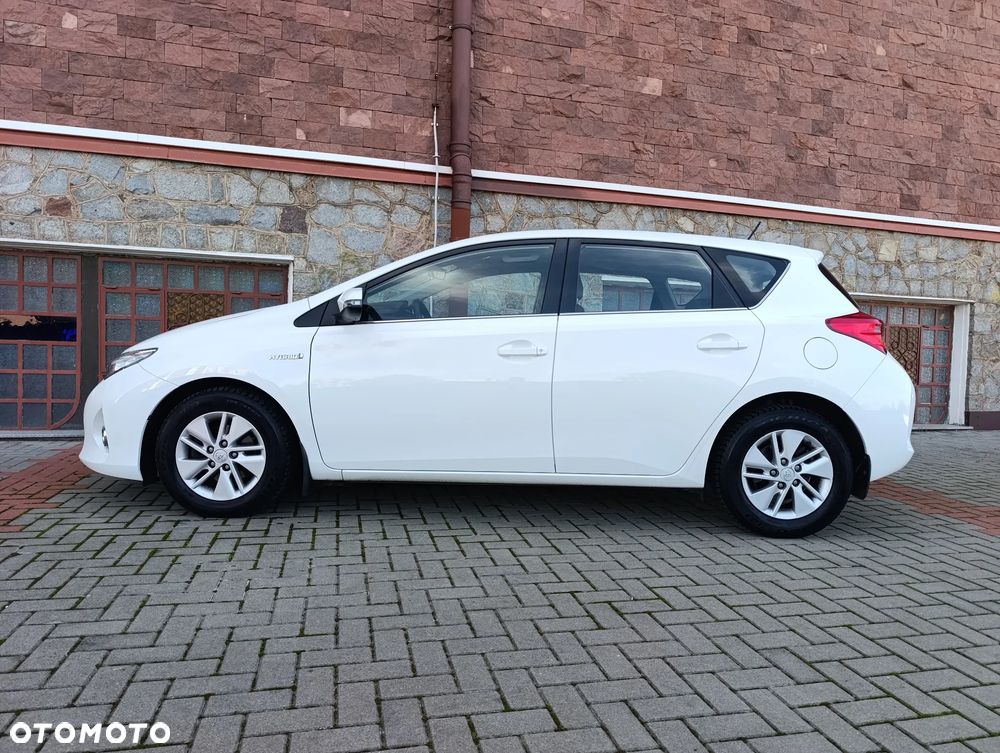 Toyota Auris - 4