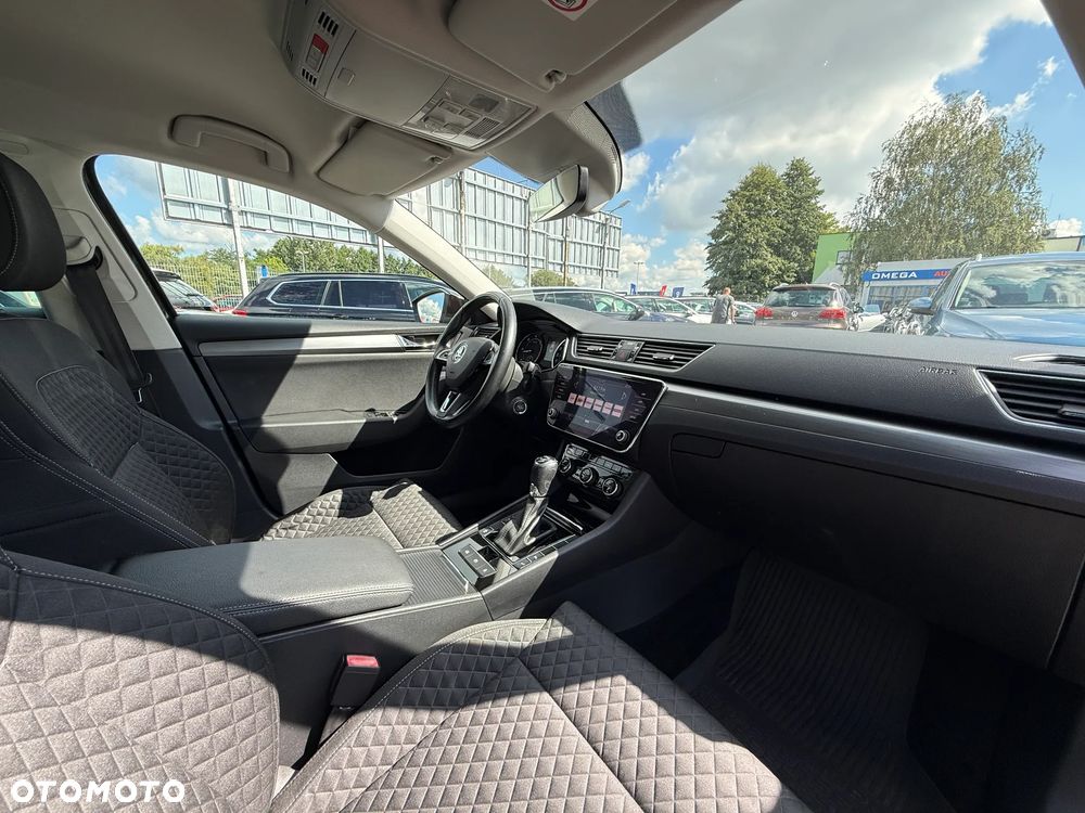 Skoda Superb 2.0 TDI Ambition DSG - 10