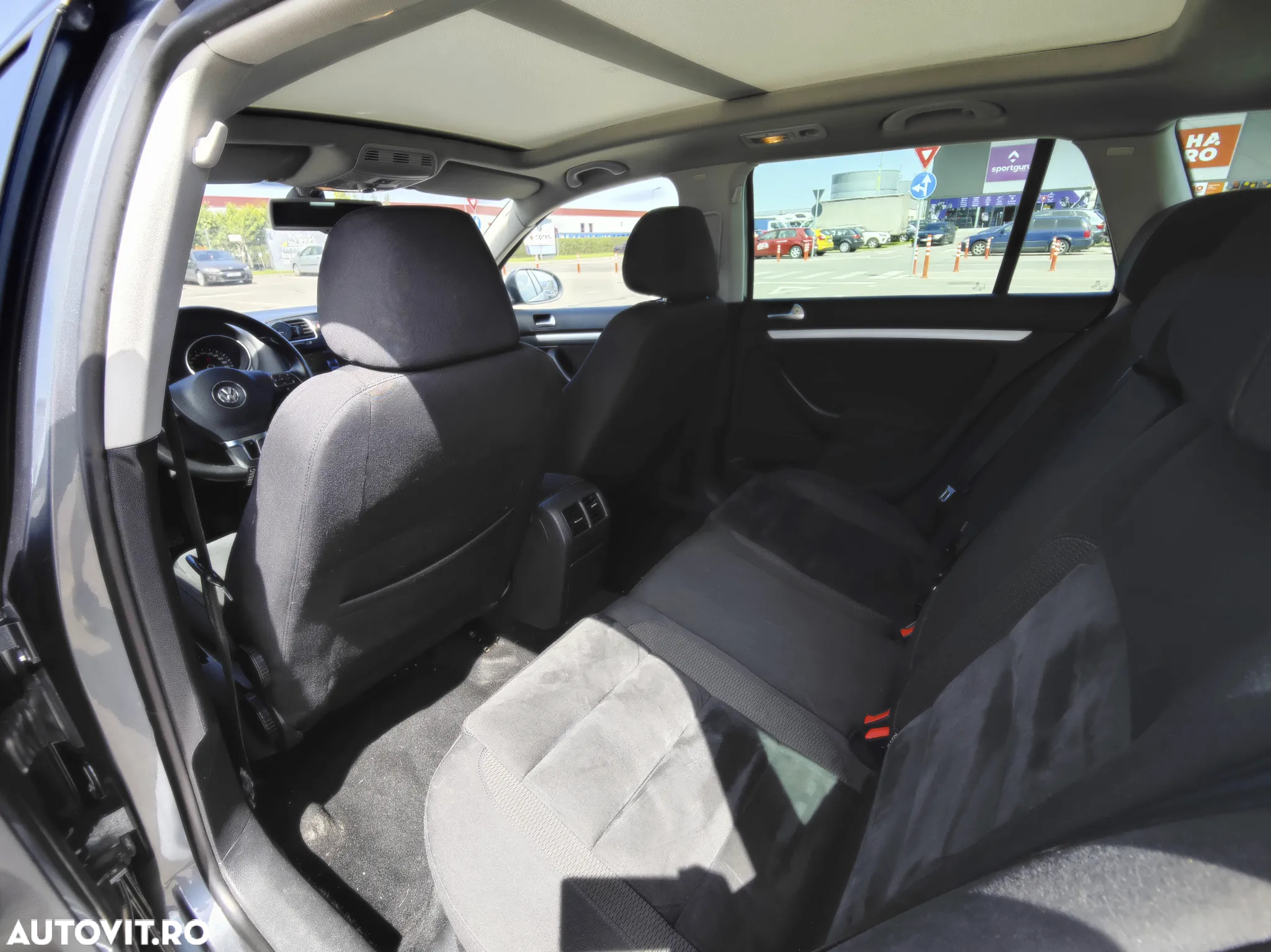 Volkswagen Golf Variant 2.0 TDI DPF Highline - 20