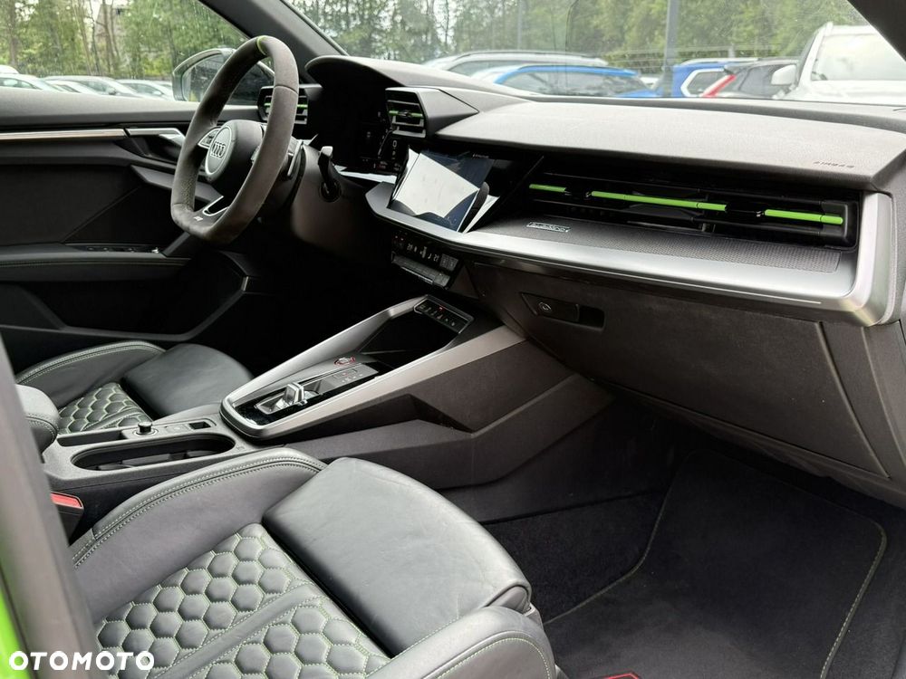 Audi RS3 Sportback 2.5 TFSI Quattro S tronic - 17