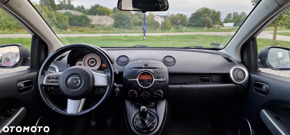 Mazda 2 - 28