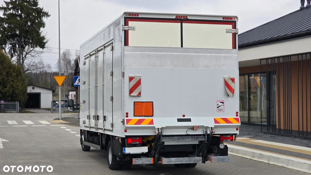 Iveco IVECO DAILY 72C18 3.0 180KM DMC 7200 ❗❗ KONTENER 15 PALET / OTWIERANY BOK / ZABUDOWA SAXAS / WINDA DHOLLANDIA 1000KG / NOWY TACHOGRAF / HI-MATIC / ZAWIESZENIE PNEUMATYCZNE AIR-PRO / RADAR  / ADR / SERWIS ASO / KABINA SYPIALNIA / ROZSTAW OSI 5.10 / ŁADOWNOŚĆ 3200KG / LAWETA / CHŁODNIA / RAMA❗❗ JAK NOWY❗❗ - 18