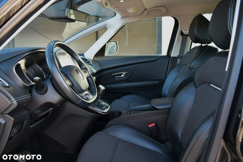 Renault Scenic BLUE dCi 120 LIMITED - 12