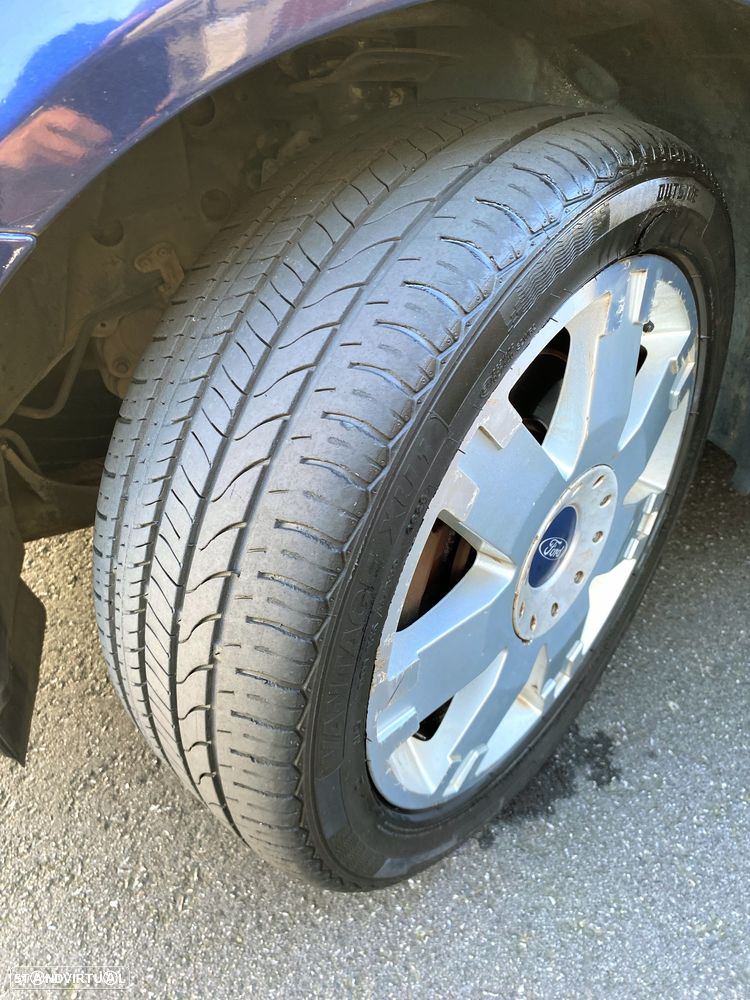 Ford Mondeo SW 2.0 TDCi Ghia - 19