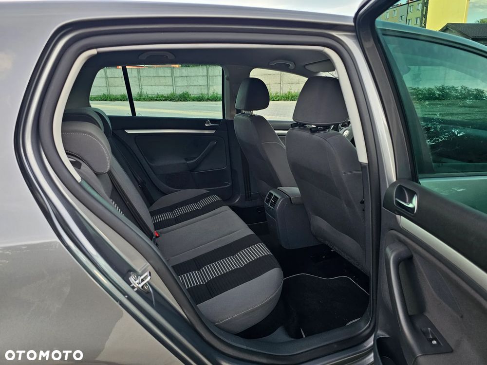 Volkswagen Golf 2.0 TDI United - 10