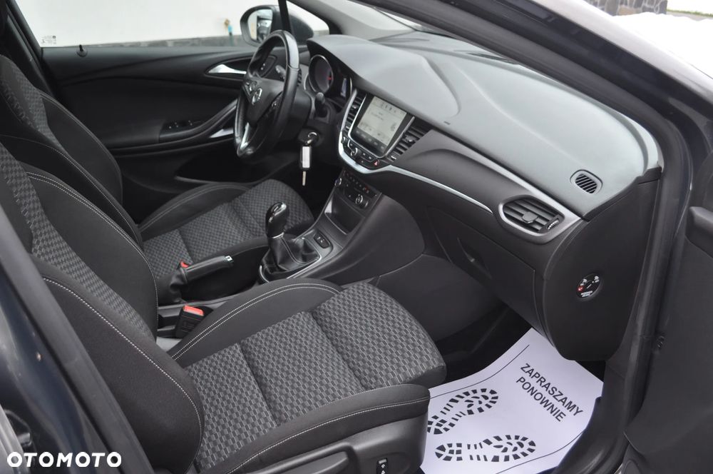 Opel Astra 1.4 Turbo Edition - 17