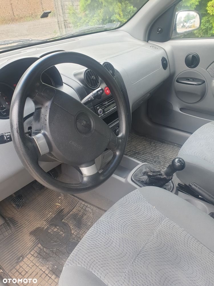 Chevrolet Aveo - 7