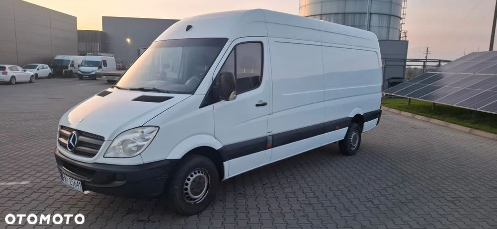 Mercedes-Benz SPRINTER 906 - 6