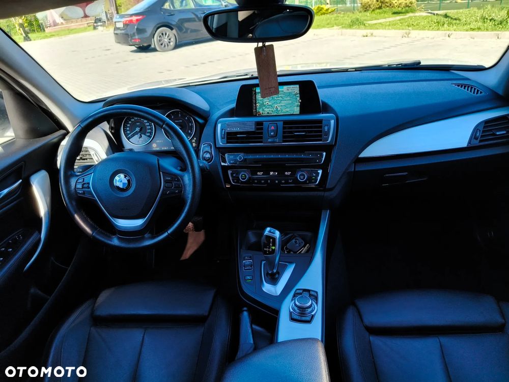 BMW Seria 1 120d xDrive Advantage sport - 9