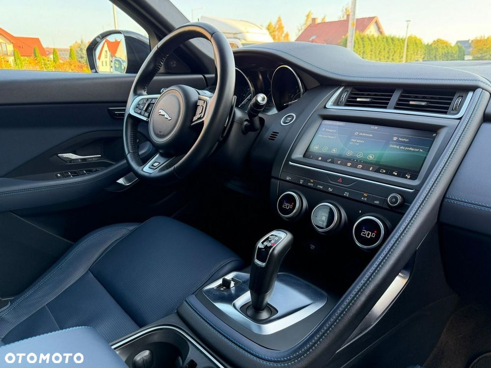 Jaguar E-Pace P250 AWD R-Dynamic S - 21