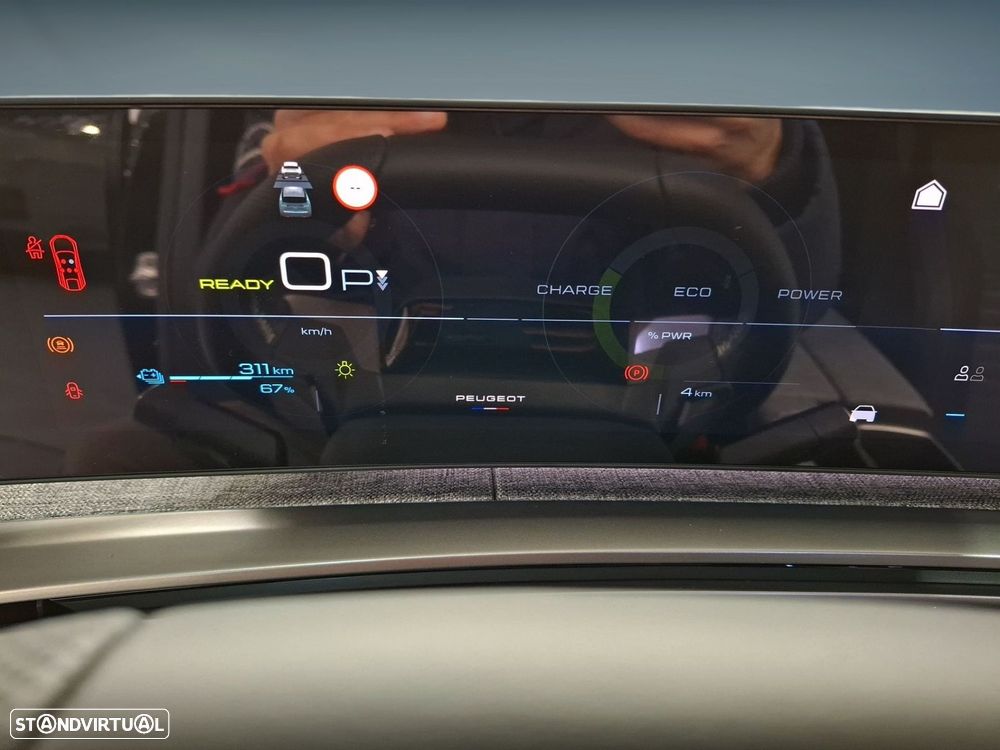 Peugeot E-3008 73 kWh GT - 14