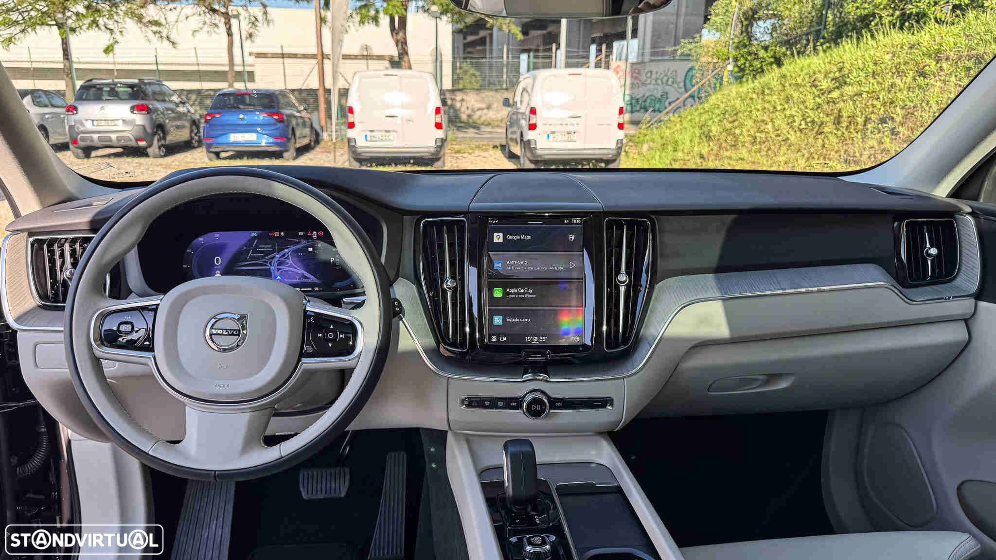 Volvo XC 60 2.0 T6 PHEV Plus Bright AWD - 6