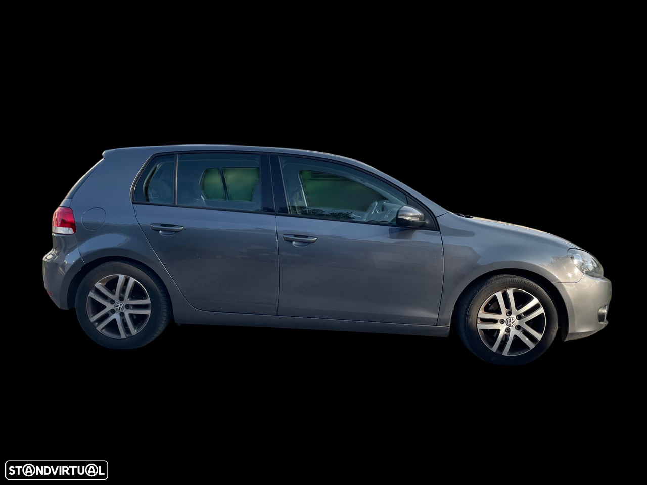 VW Golf 2.0 TDi Confortline - 6