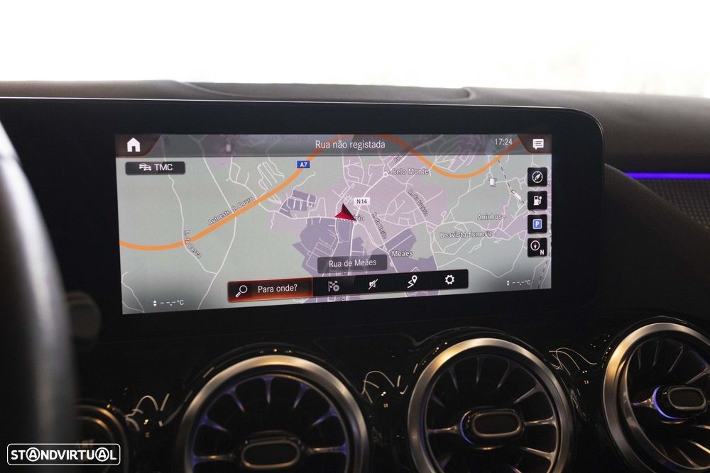 Mercedes-Benz EQA 250 - 21