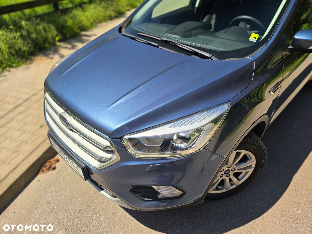 Ford Kuga 1.5 EcoBoost 2x4 Titanium - 37