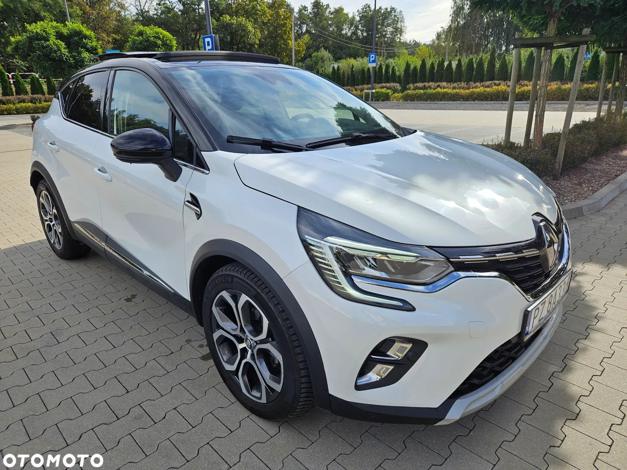 Renault Captur TCe Mild Hybrid 140 EDC GPF TECHNO - 17