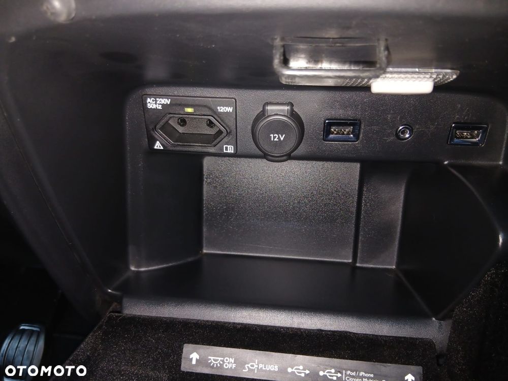 Citroën C4 Picasso BlueHDi 120 Exclusive - 24