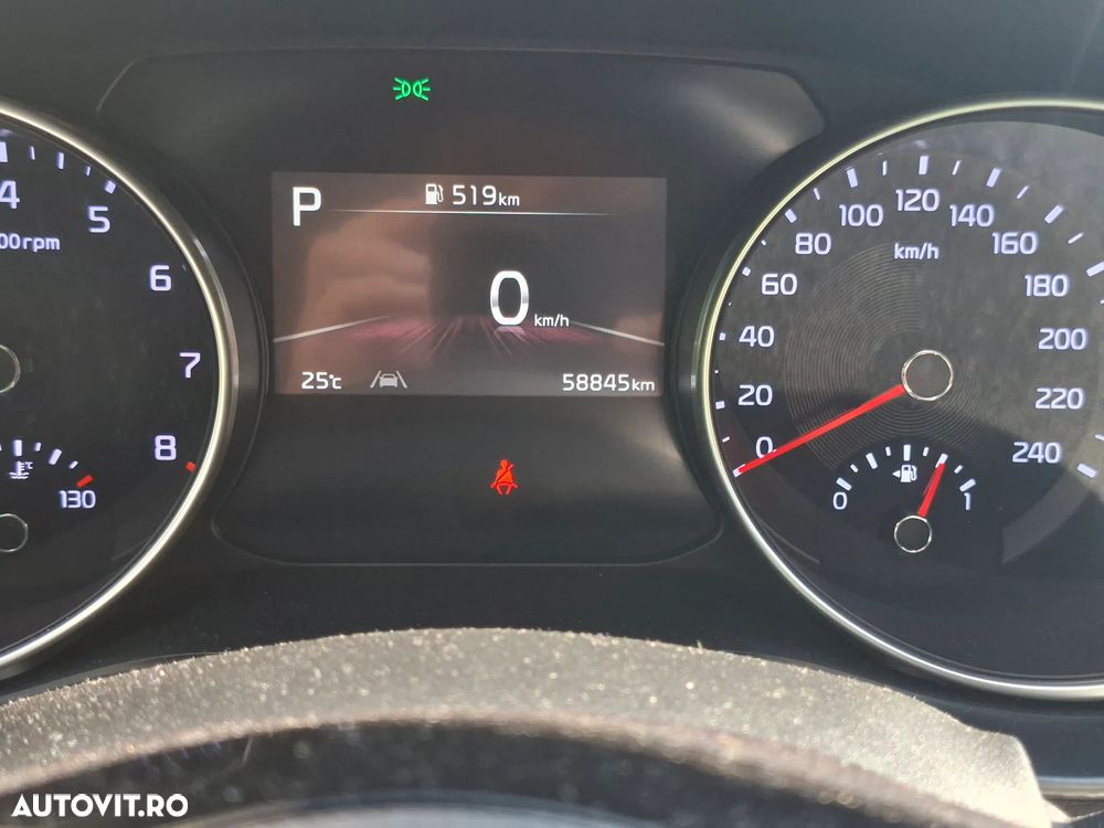 Kia XCeed 1.5 T-GDI 7DCT City - 15