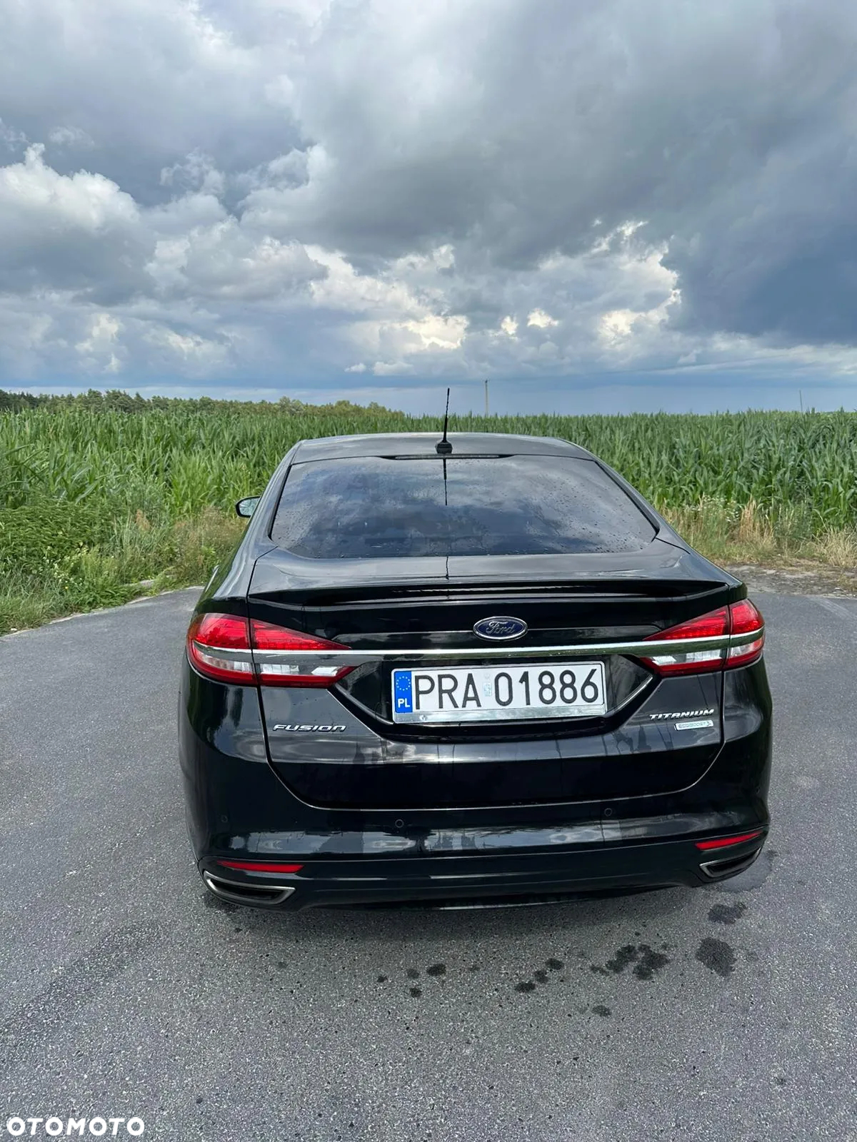 Ford Fusion 2.0 EcoBoost Titanium - 17
