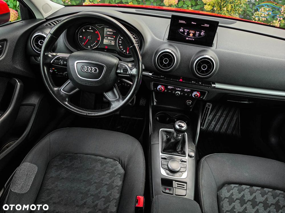 Audi A3 Sportback 2.0 TDI Attraction - 19