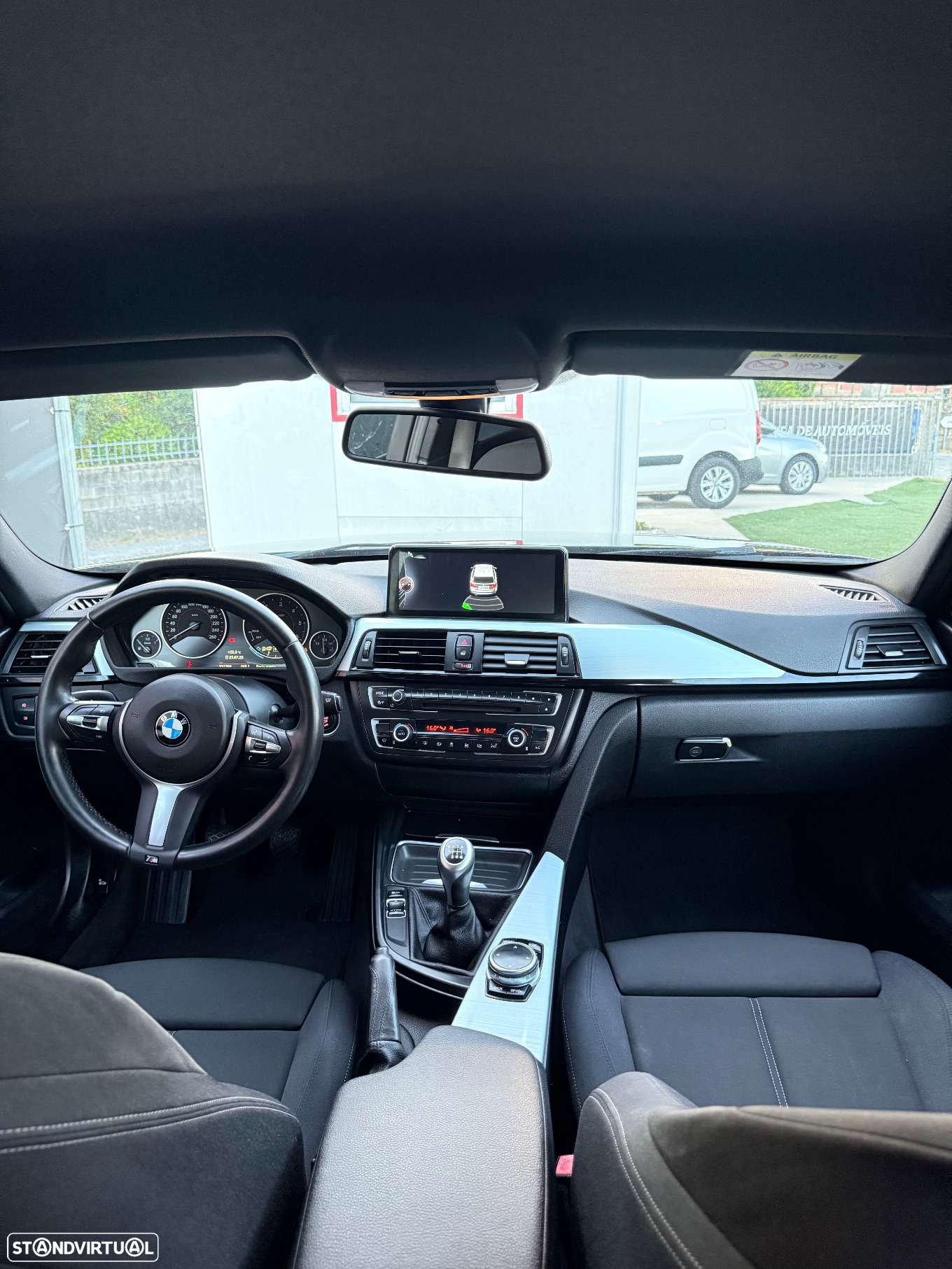 BMW 318 d Touring Pack M - 10