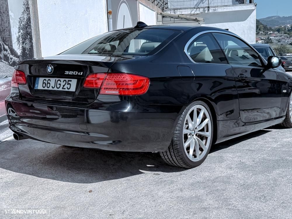 BMW 320 d Coupe - 8