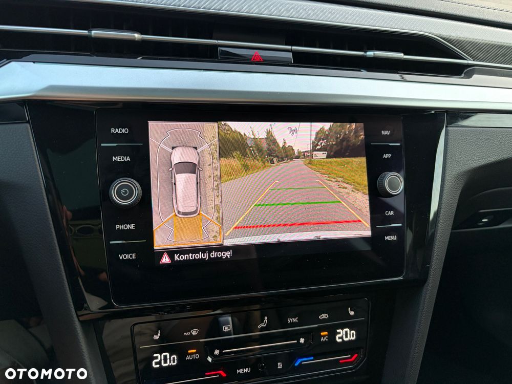 Volkswagen Arteon 2.0 TDI SCR R-Line DSG - 32