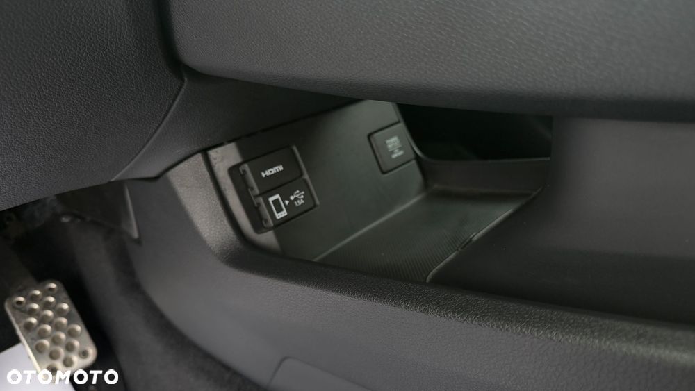 Honda Civic 1.5 T Sport Plus (Navi) - 23