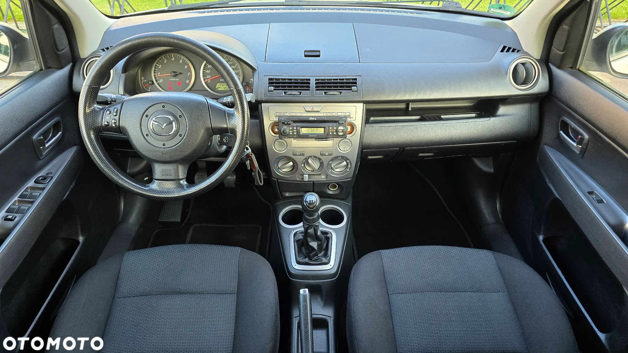 Mazda 2 - 13