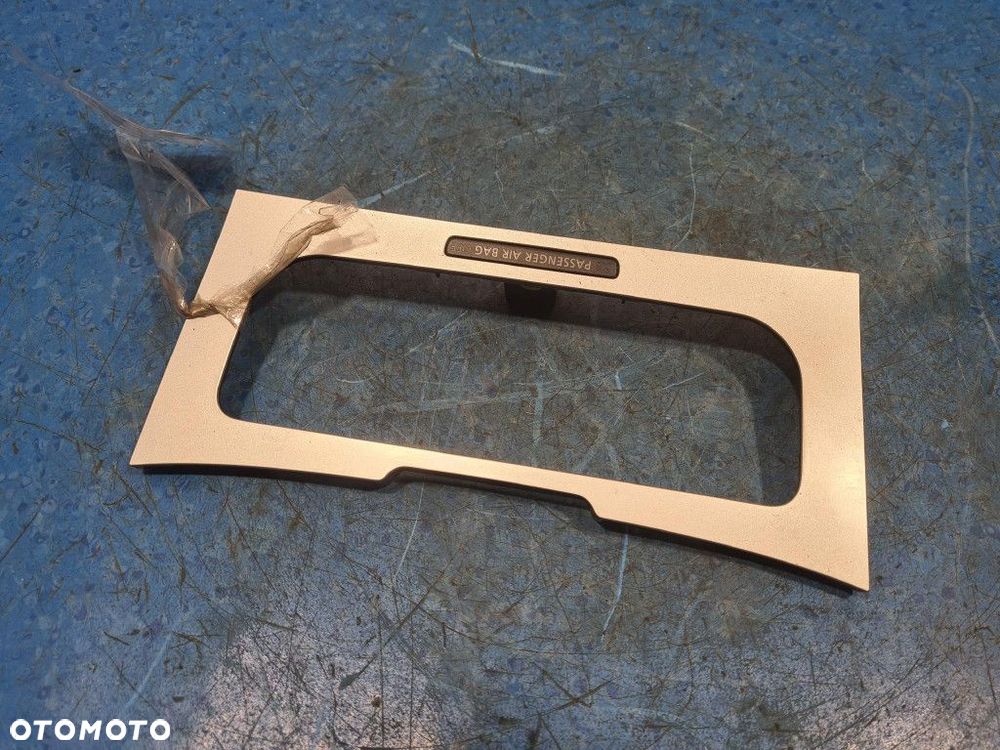 VOLKSWAGEN PASSAT B7 RAMKA PANELU KLIMATYZACJI 3AA863100B - 3