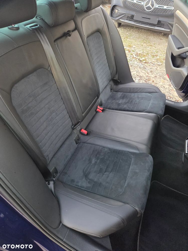 Volkswagen Passat - 15