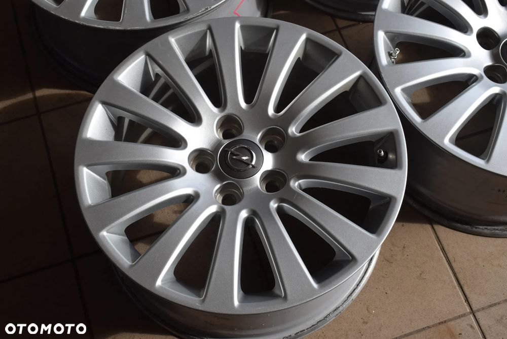 Felgi aluminiowe alufelgi Opel 8Jx18 5x120 ET41 - 4