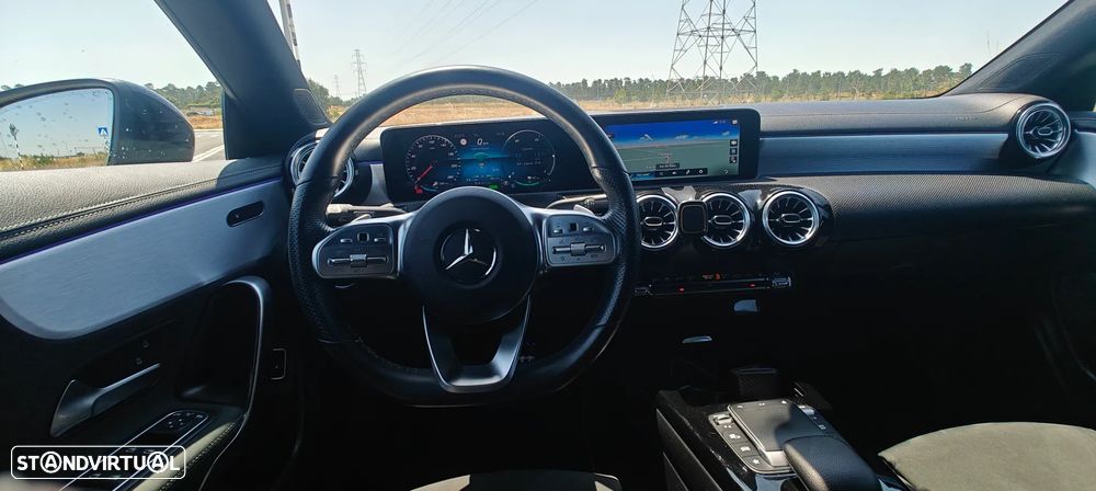 Mercedes-Benz CLA 250 e AMG Line - 3