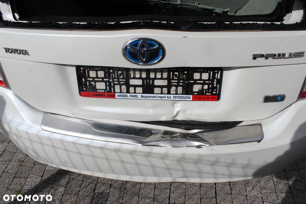 Toyota Prius (Hybrid) Executive - 31
