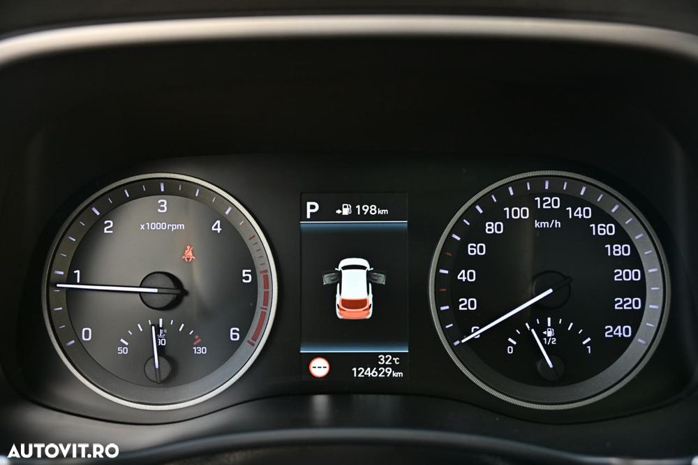 Hyundai Tucson blue 1.6 CRDi 2WD DCT Premium - 35