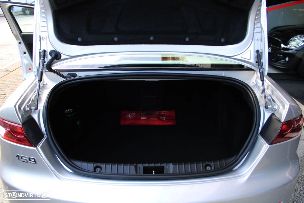 Alfa Romeo 159 1.9 JTDM 16V - 46