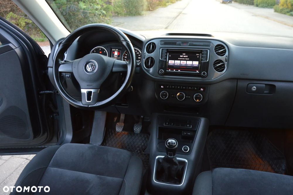 Volkswagen Tiguan 2.0 TDI SCR 4MOTION BlueMotion Technology Sport & Style - 15
