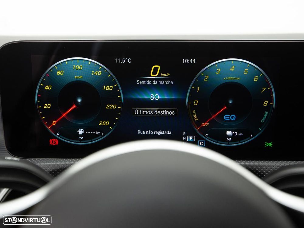 Mercedes-Benz CLA 250 e Shooting Brake Progressive - 25