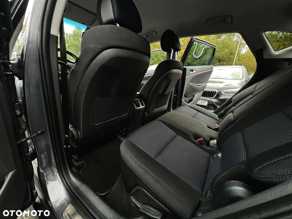 Hyundai Tucson 2.0 CRDi 2WD Trend - 22