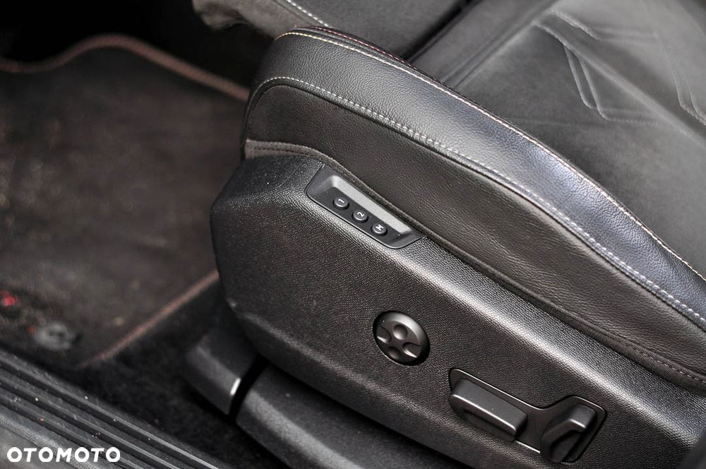 DS Automobiles DS 7 Crossback 1.6 PureTech Performance Line + - 20