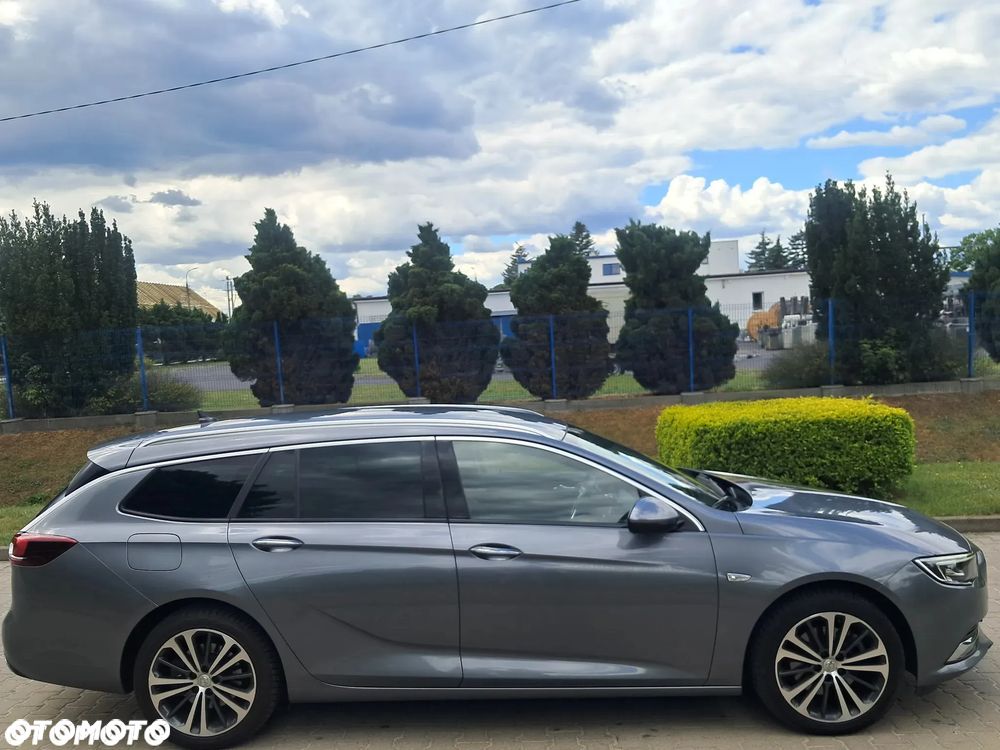 Opel Insignia 2.0 BiTurbo 4x4 Business Innovation - 10